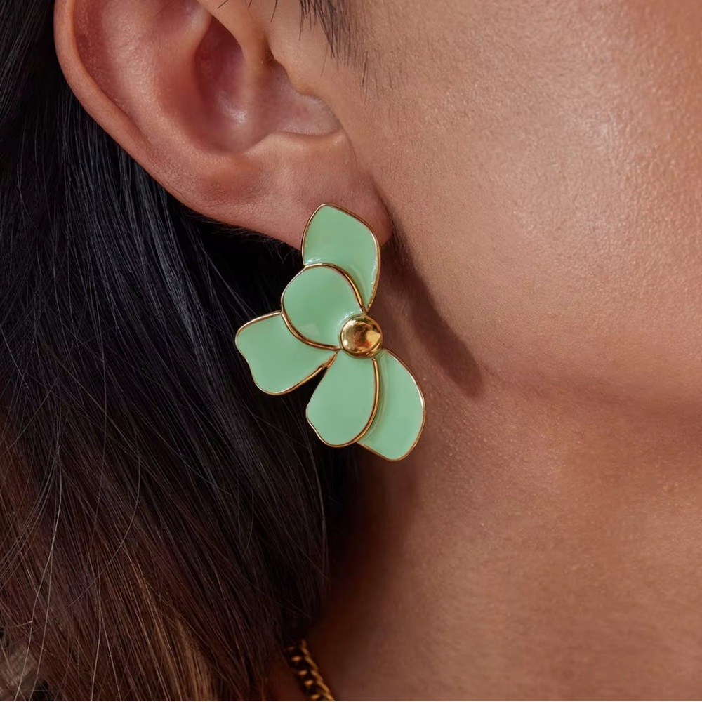 Fashion Jewelry Pink and Gold Blossom Earrings